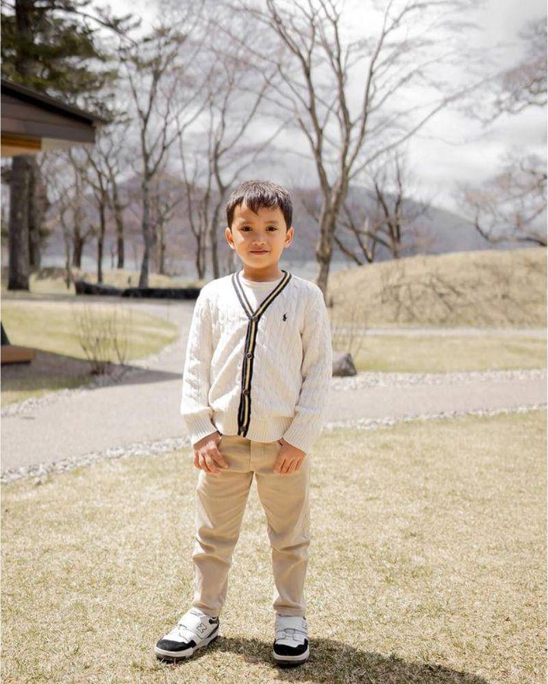 Instagram.com/rachelvennya